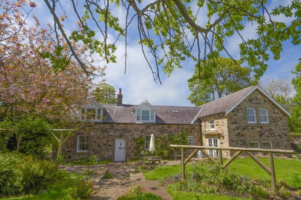 Newton Cottage Exterior photo