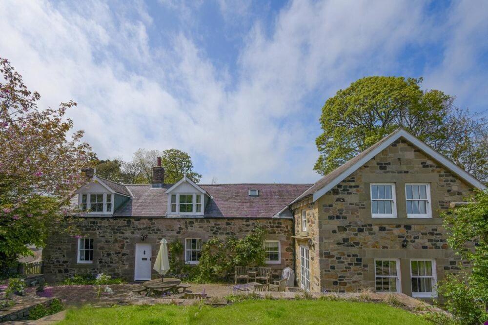 Newton Cottage Exterior photo